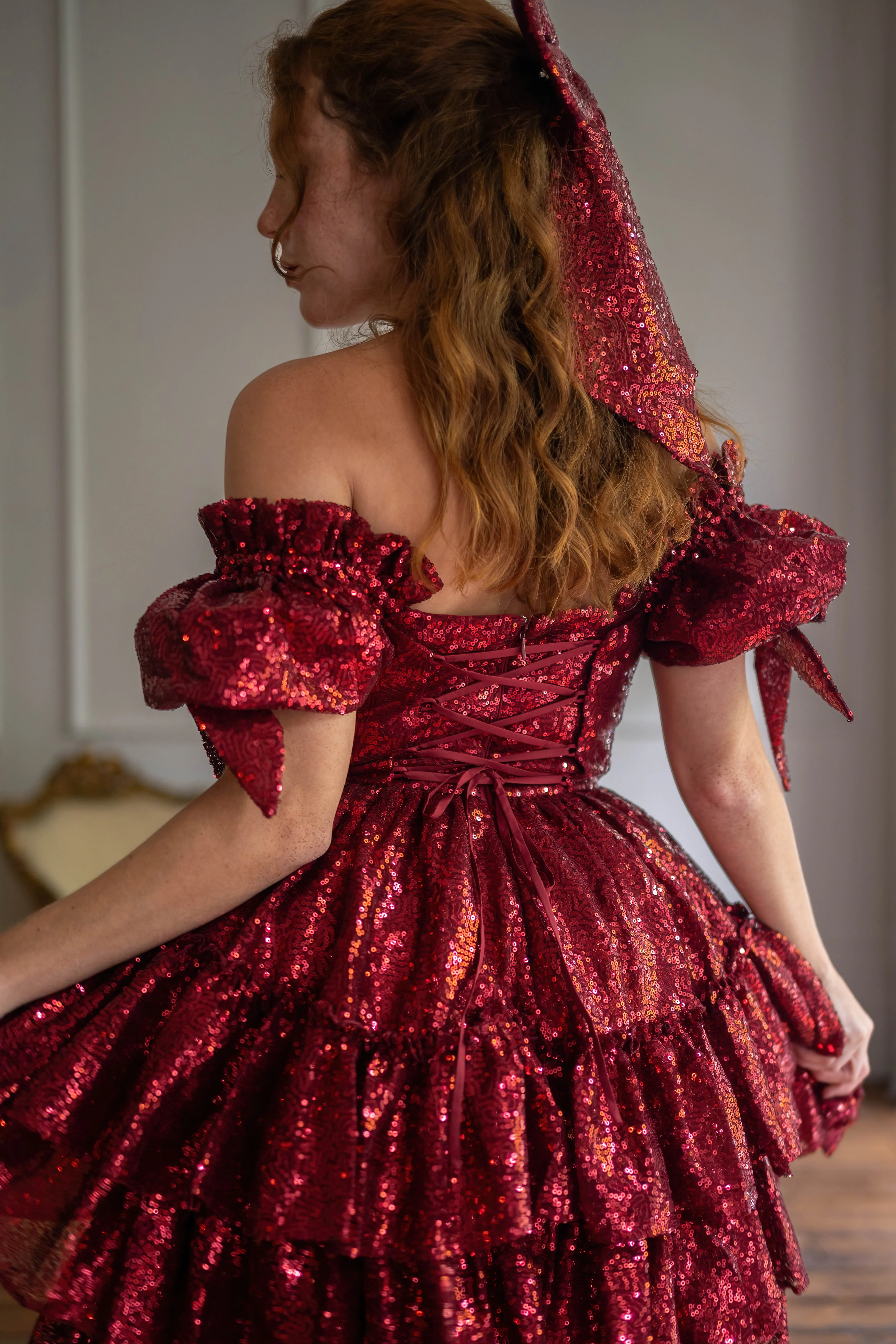 Rouge Étoile Damsel Dress - Image 14