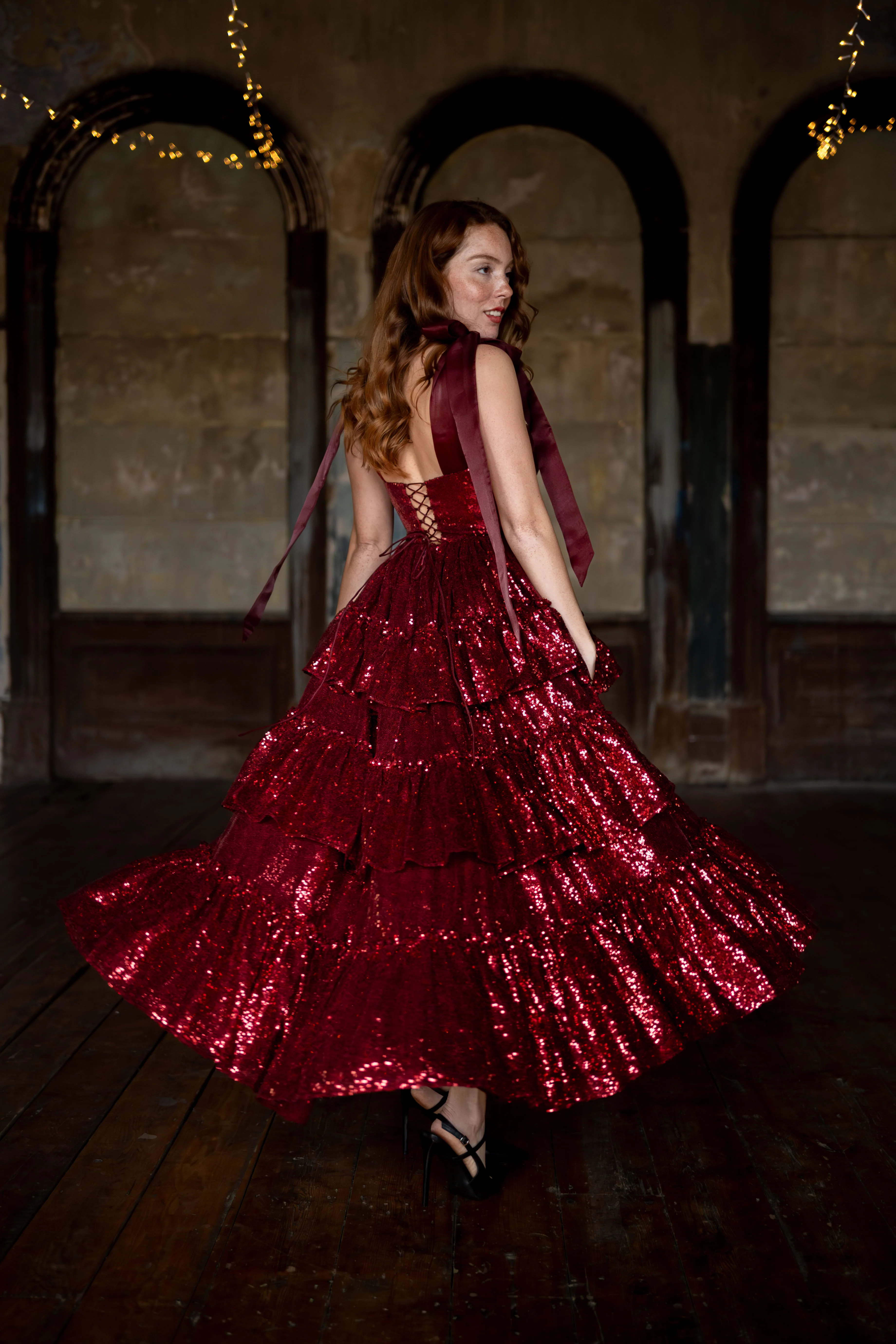 Rouge Étoile Muse Dress - Image 11