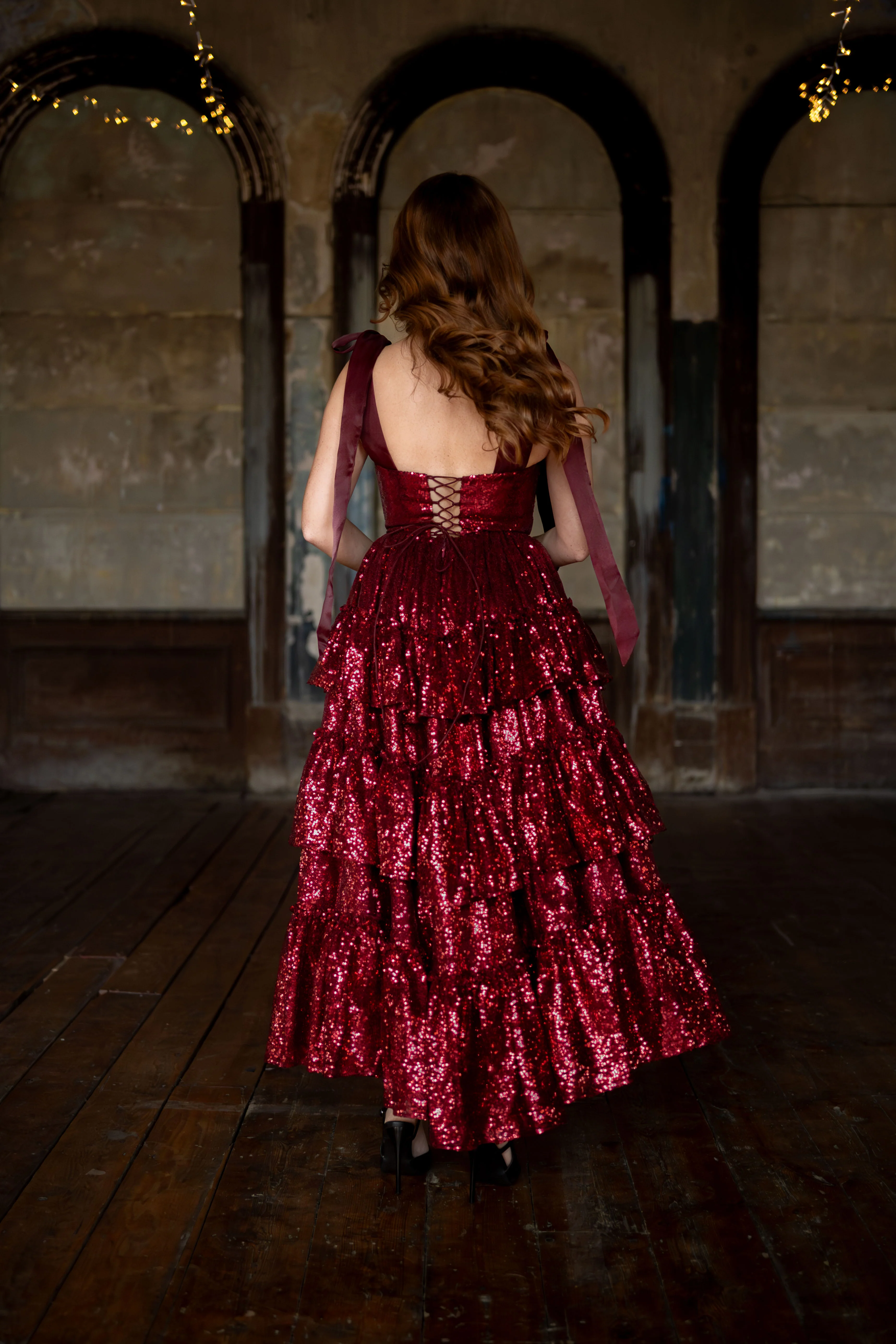 Rouge Étoile Muse Dress - Image 15