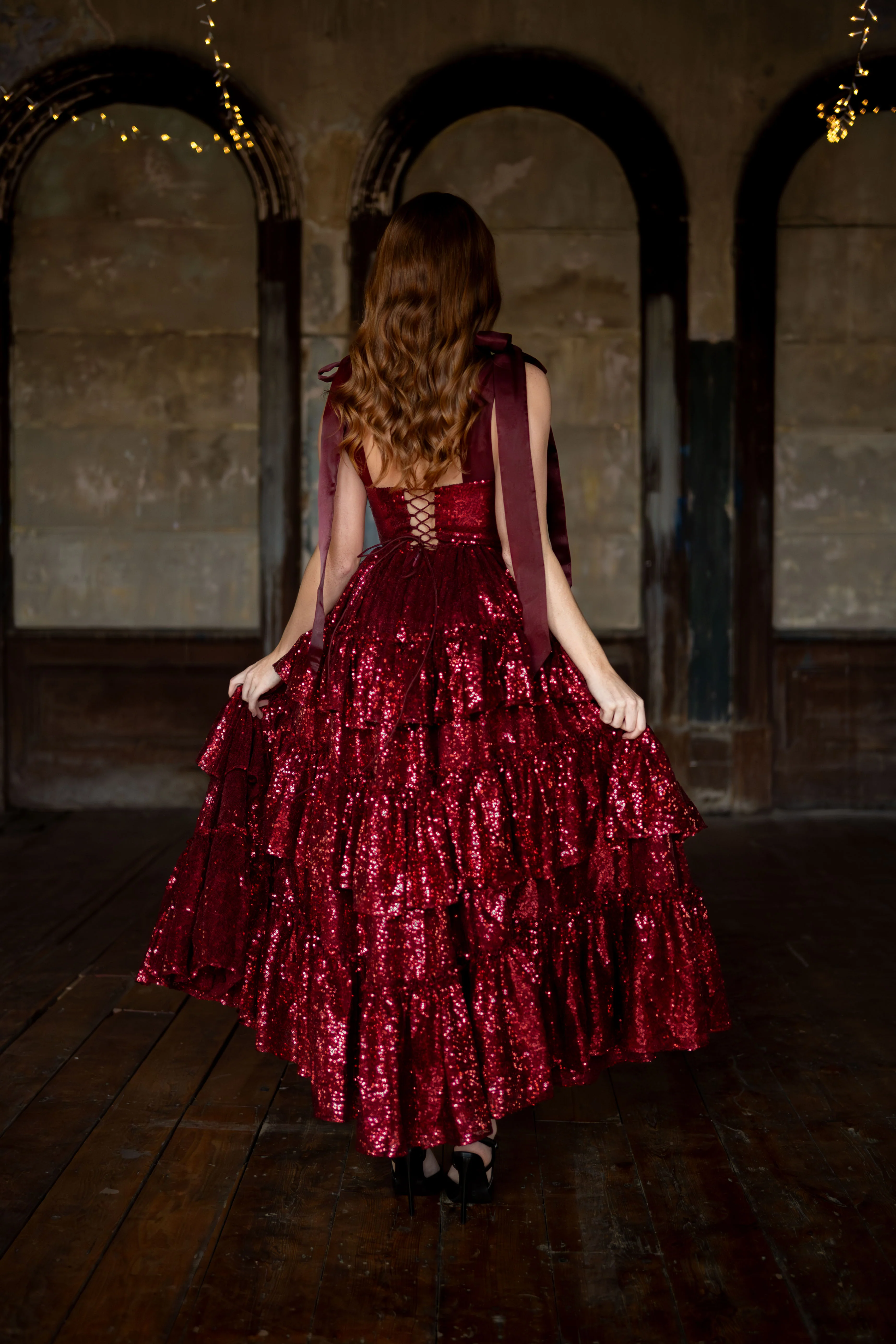 Rouge Étoile Muse Dress - Image 9