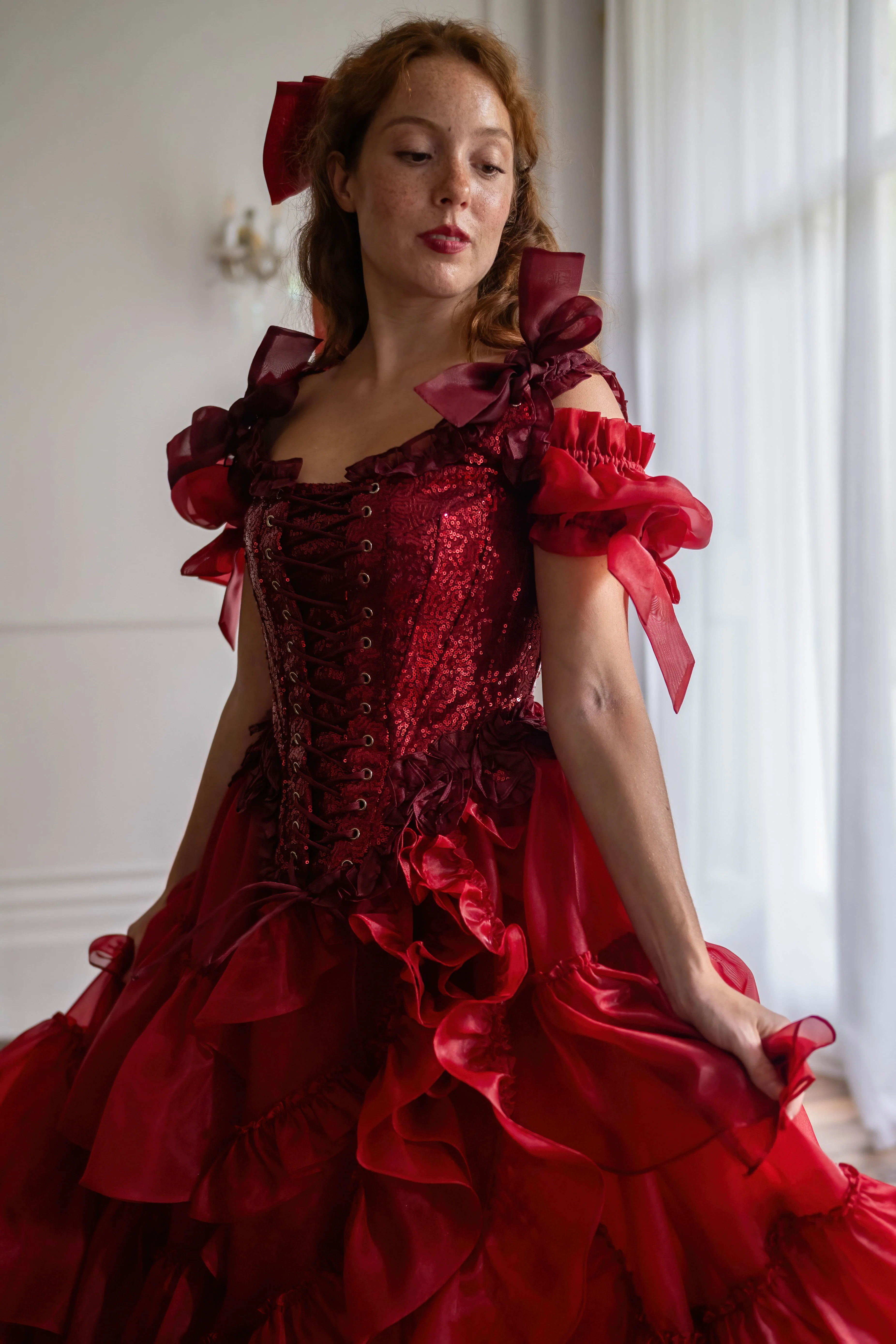 Rouge Étoile Pompadour Corset - Image 2