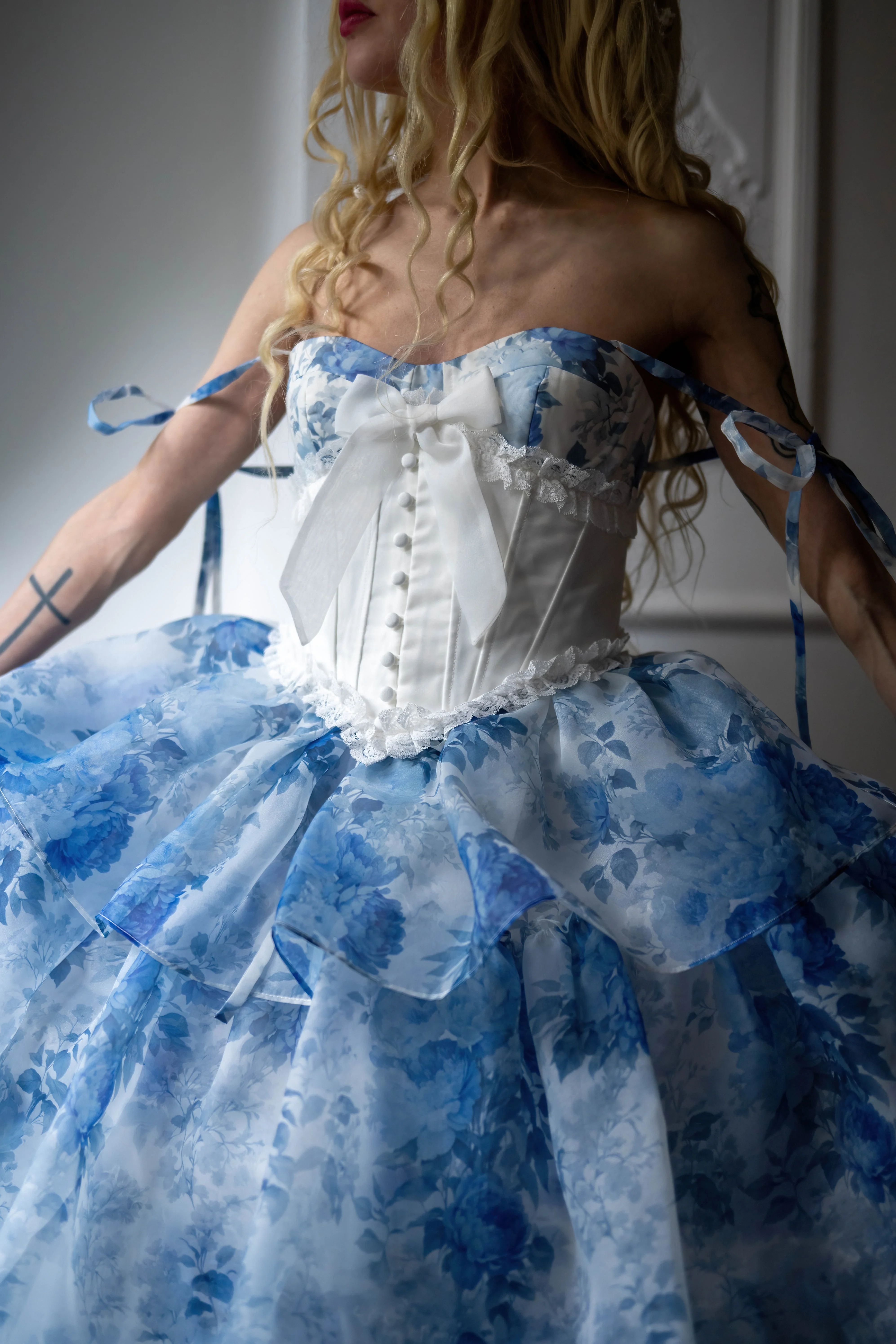 White Swan Viva Victoriana Corset - Image 7